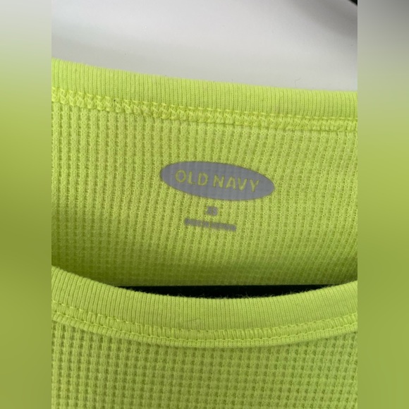 3/$15 Henley in a beautiful lime green! Super cute w/denim BLK or white 10/12 - Picture 3 of 3